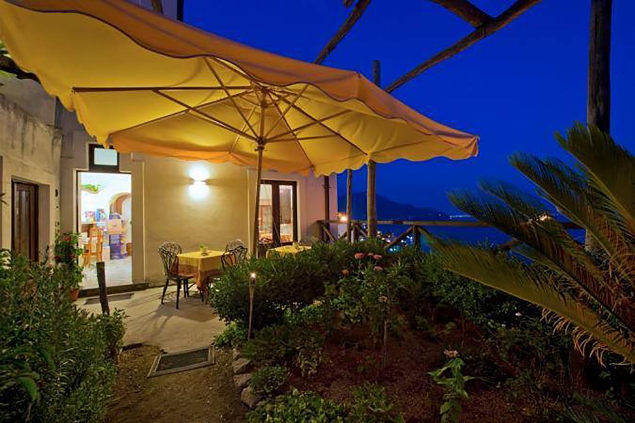 Bed and Breakfast L'Antico Borgo Dei Limoni Amalfi Exterior foto