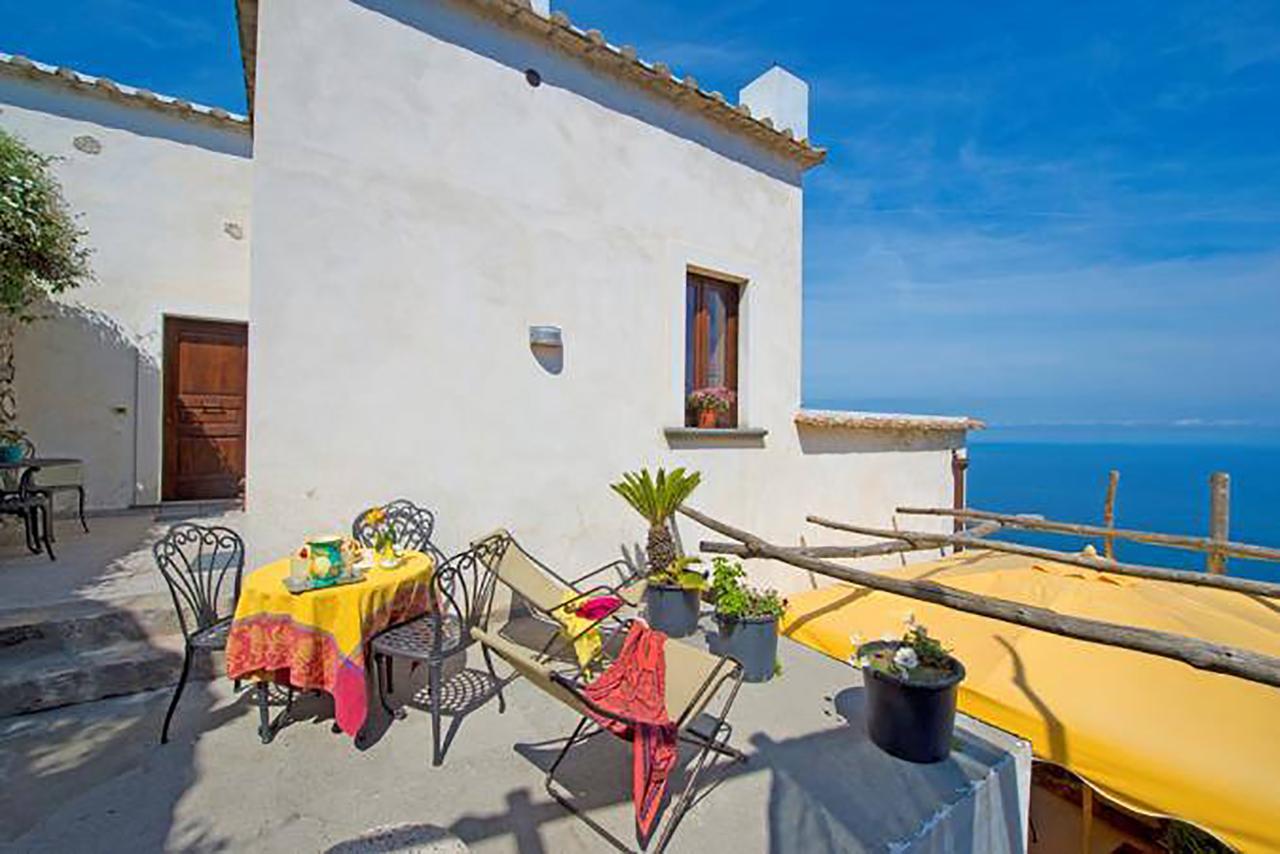 Bed and Breakfast L'Antico Borgo Dei Limoni Amalfi Exterior foto