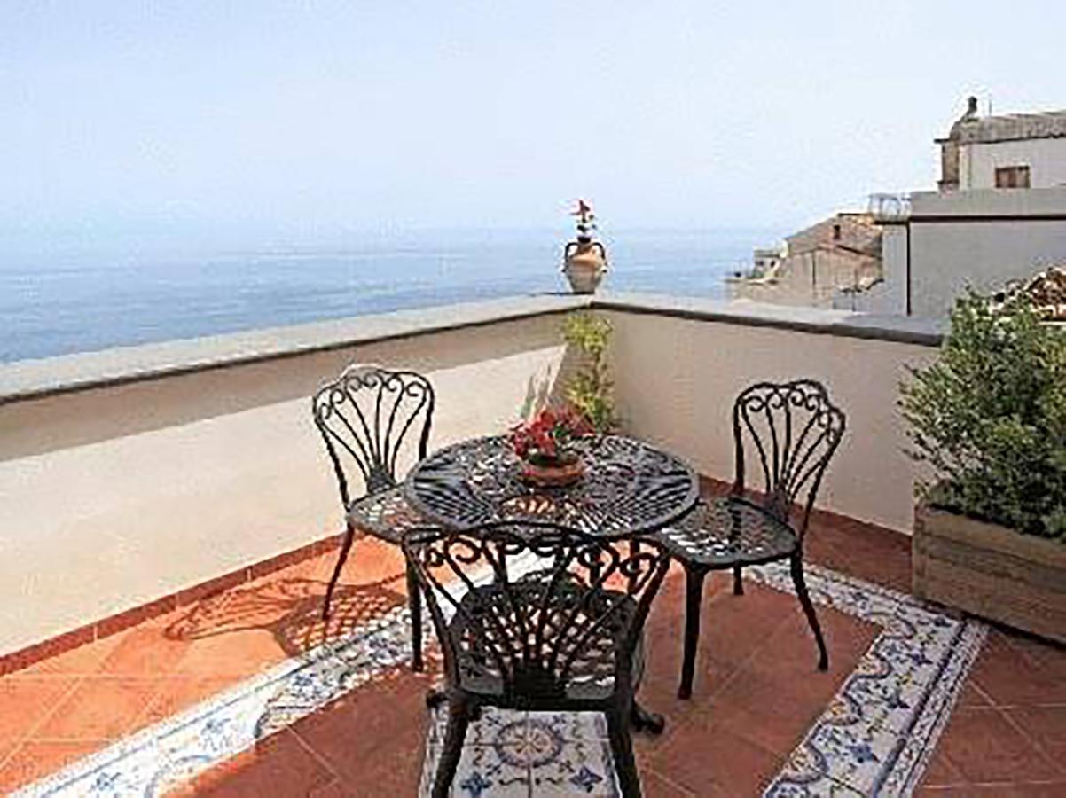 Bed and Breakfast L'Antico Borgo Dei Limoni Amalfi Exterior foto