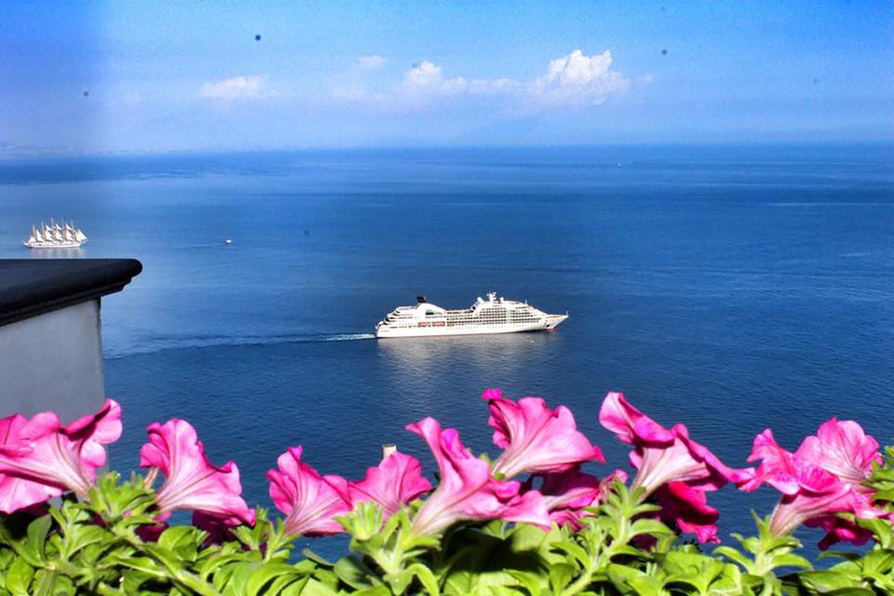 Bed and Breakfast L'Antico Borgo Dei Limoni Amalfi Exterior foto